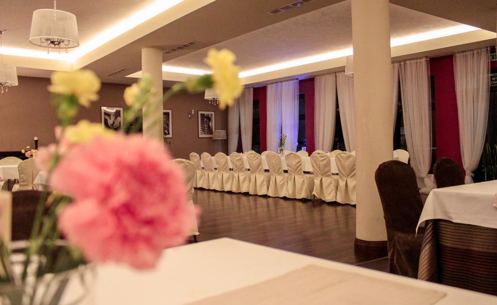 Hotel Wojto Zamość Εξωτερικό φωτογραφία